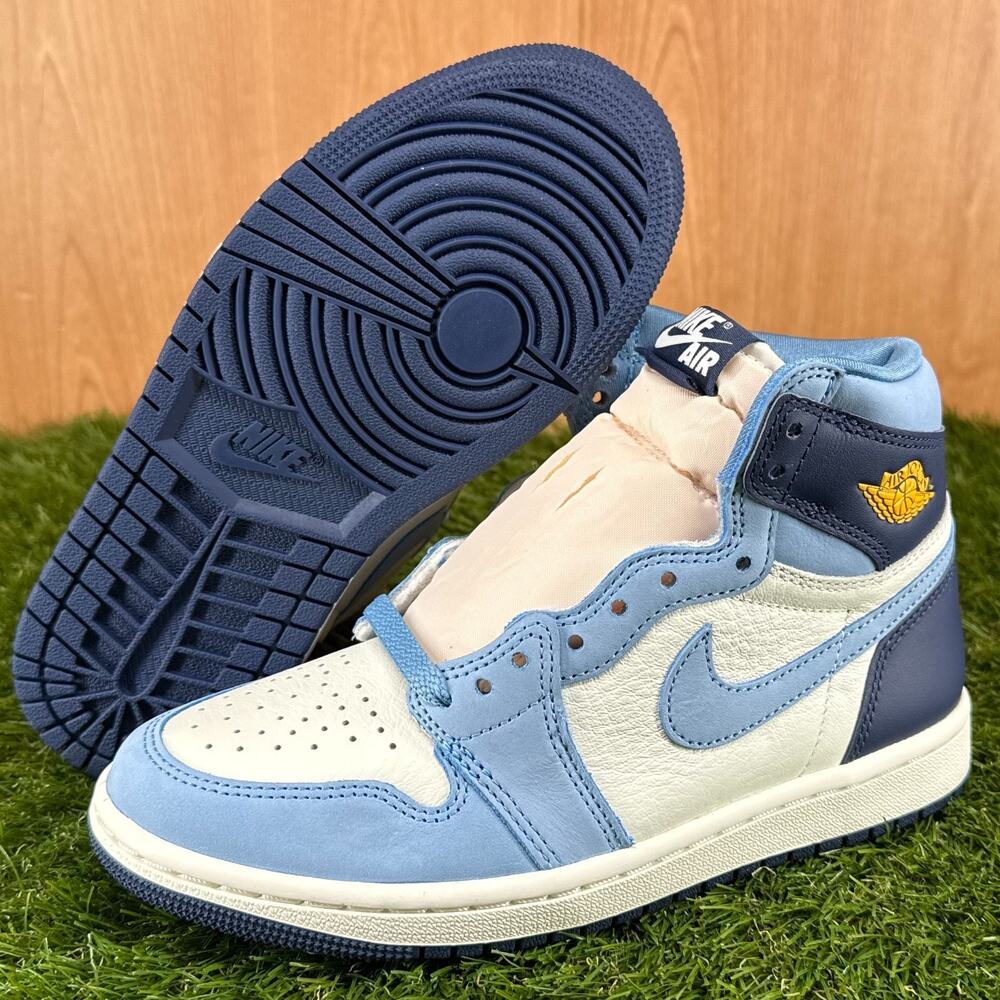Air Jordan 1 Retro High OG First in Flight Sneakers FD2596-400 Women's Size 6
